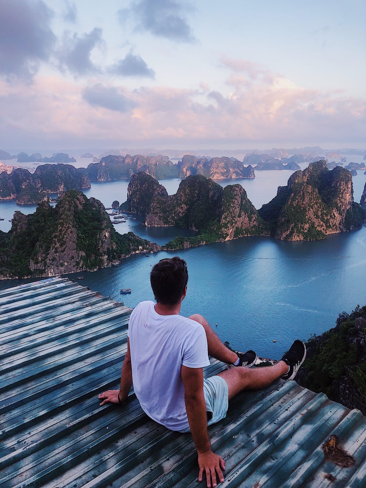 bai tho mountain Ha long Bay, Vietnam