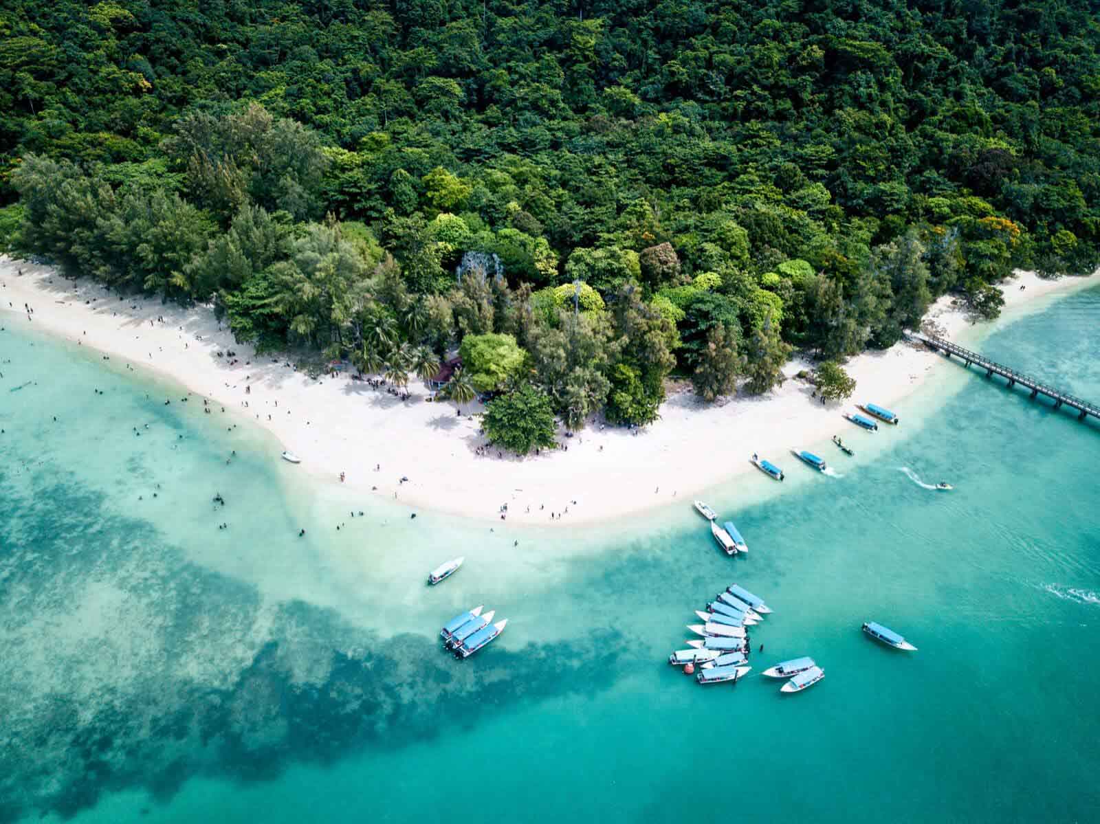 Island hopping langkawi boat tour